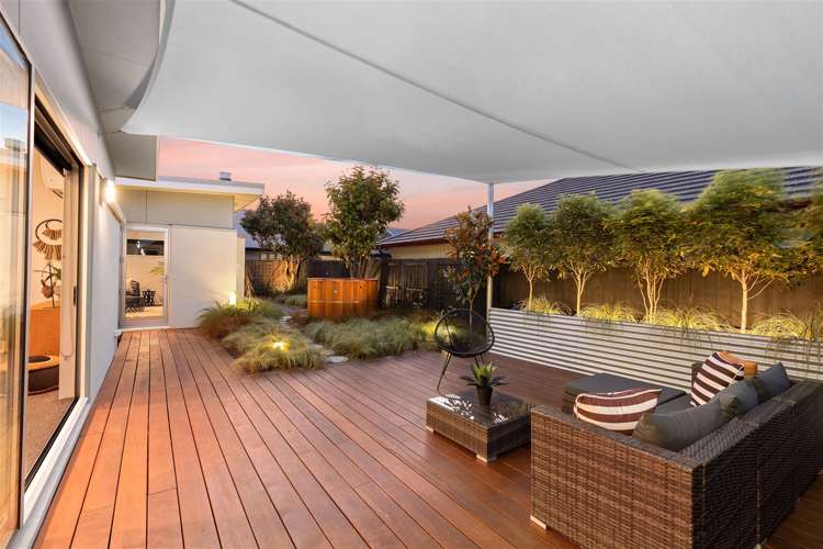 11 Linkwater Way Parklands_15