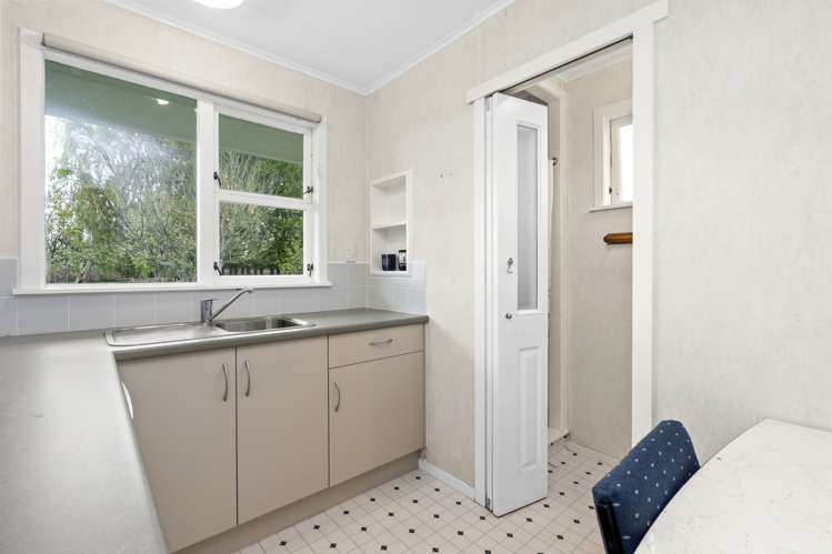 73 Massey Road Rotoorangi_21