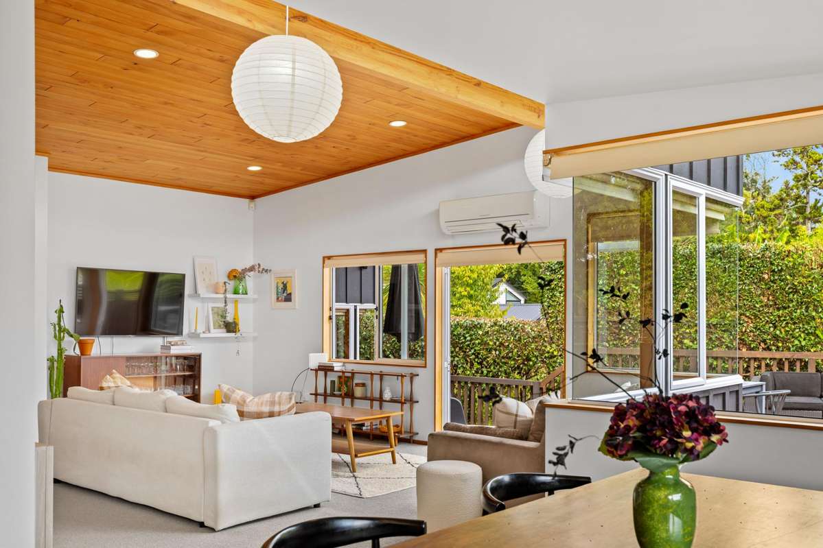 190A Hutchinson Avenue_1