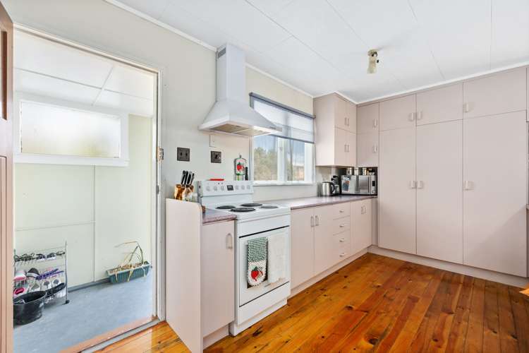 19 Virginia Circus Snells Beach_9