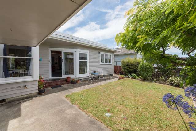 4 Jenner Road Toi Toi_1