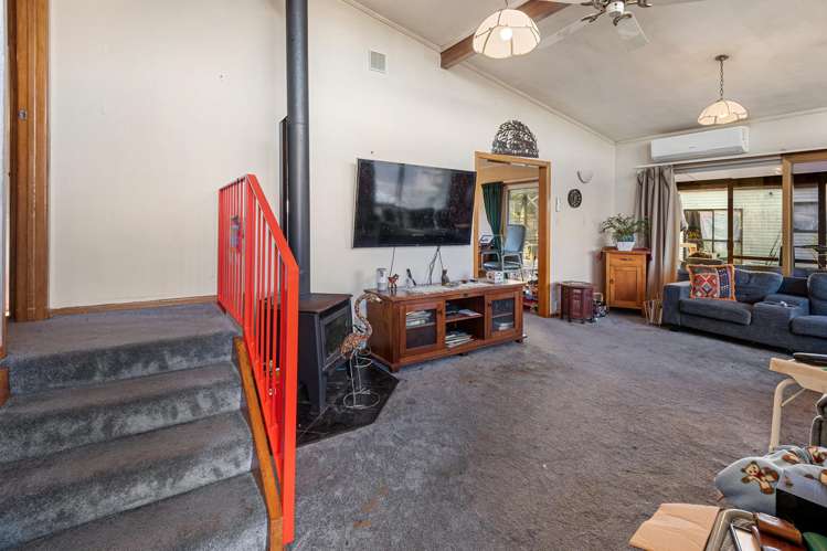 24 Manapouri Street Tikipunga_2