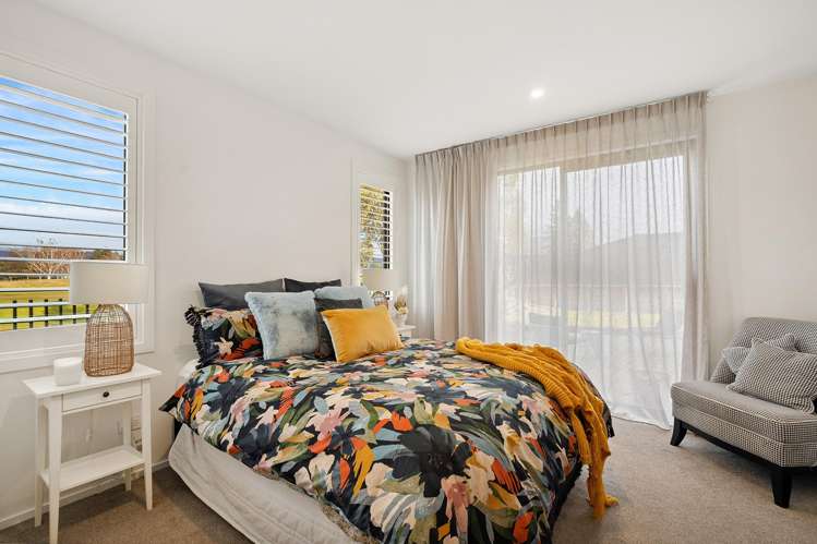 37 Wallis Drive Cromwell_10