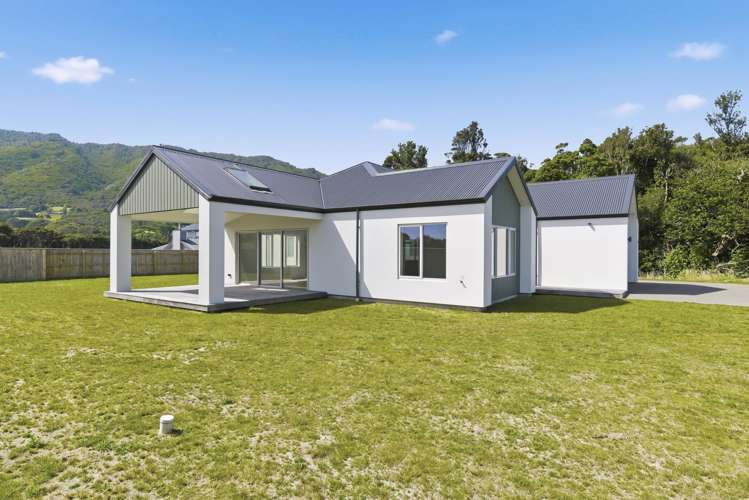 7 Pihoihoi Close Waikanae_24