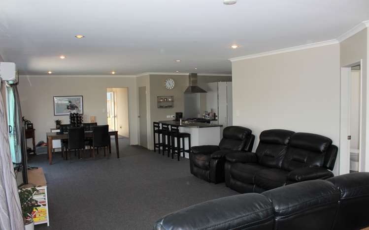 153 The Fairway Matarangi_3