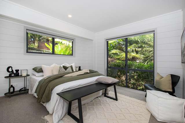 Easy Living in a Location That Sells Itself!