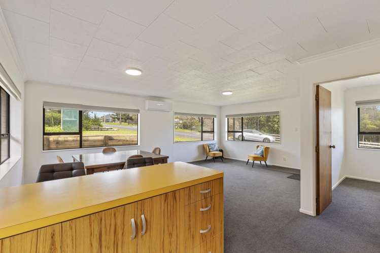 2 Squire Place Blagdon_2