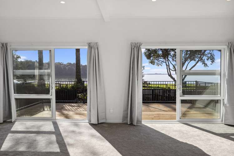 2 Western Road Laingholm_1