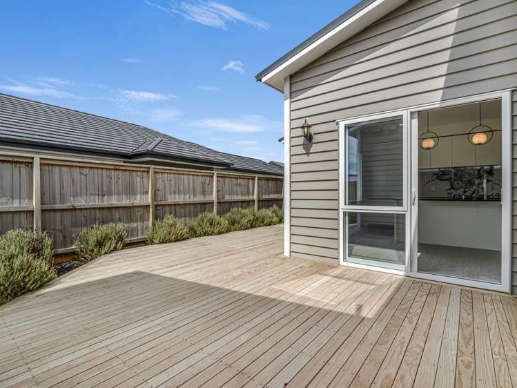 17 Uatoto Road Clarks Beach_33