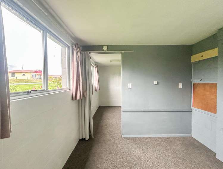 7 Crampton Road Reefton_17