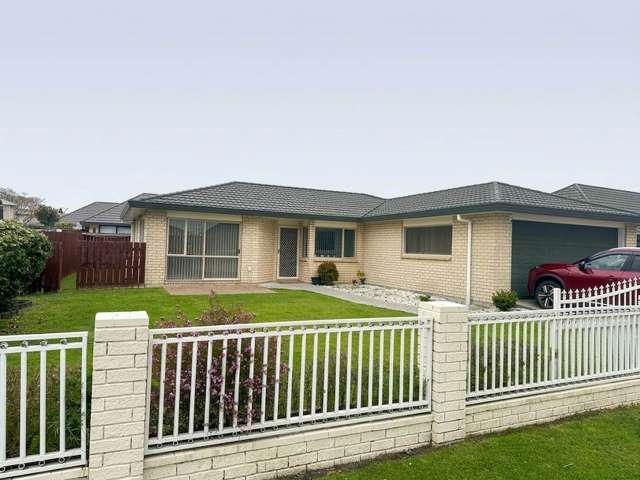 Modern 3-Bedroom Home  Secure, Spacious & Con...