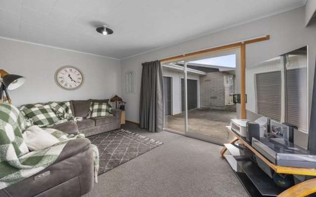1/204 Grays Road 10482_4