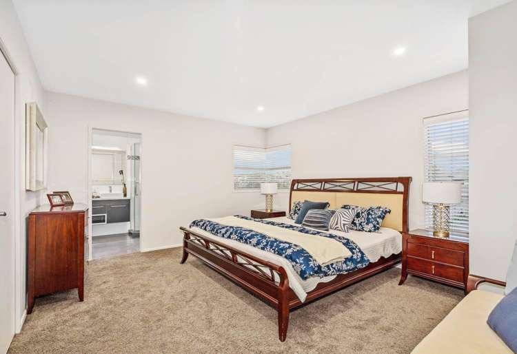 1 Ripon Crescent Meadowbank_13