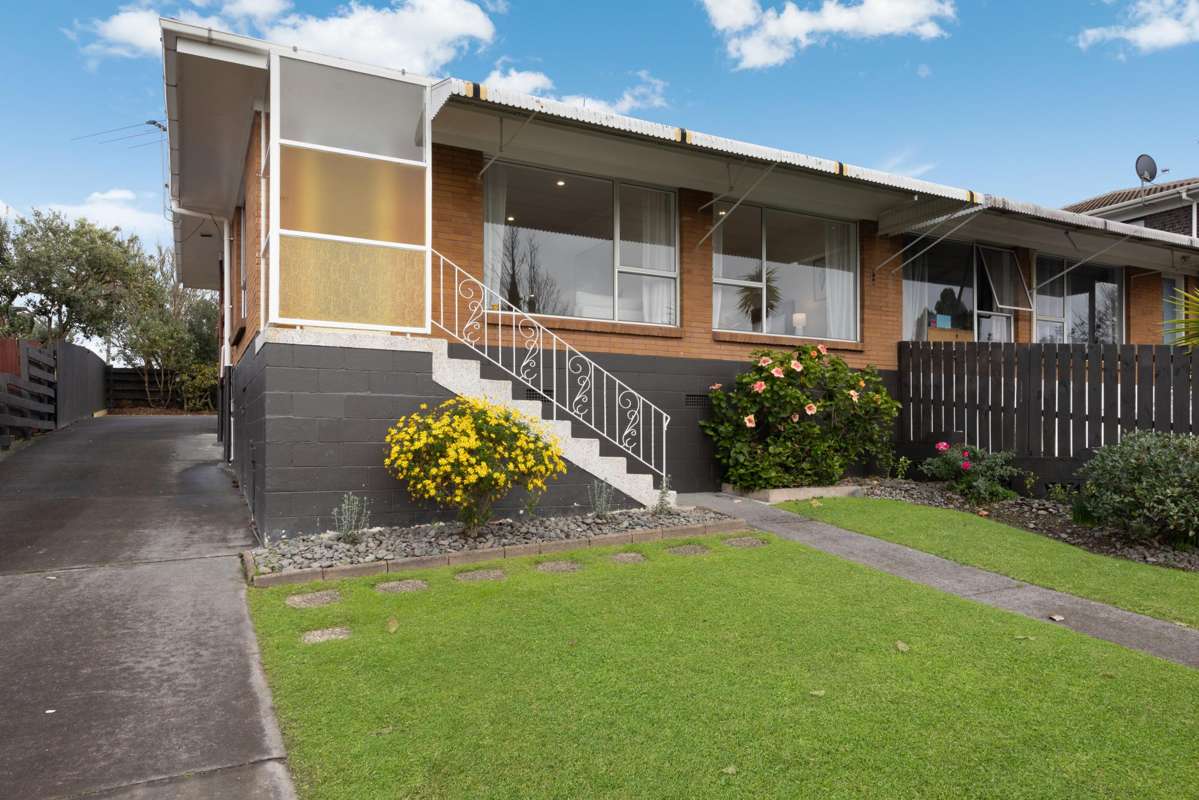 2/33 Butterworth Drive_0