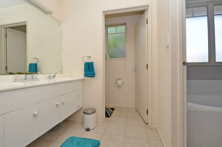 26 Bellville Drive Clendon Park_9