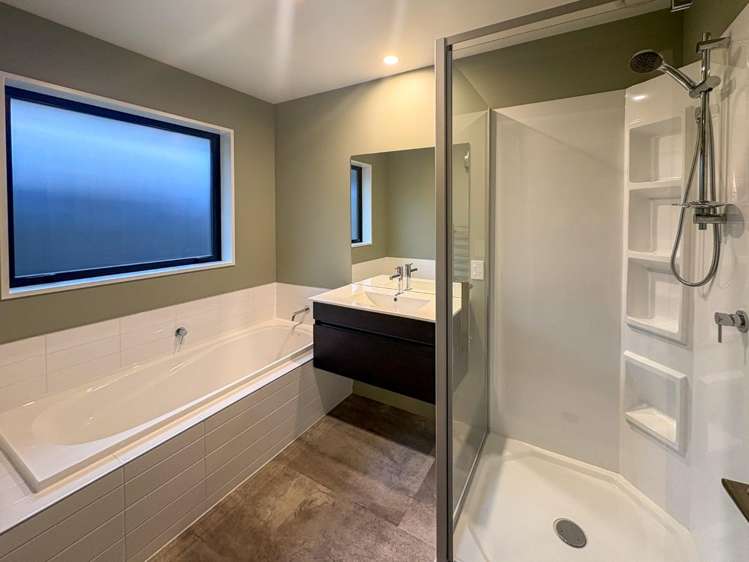 38 Greenslade Drive Lincoln_9