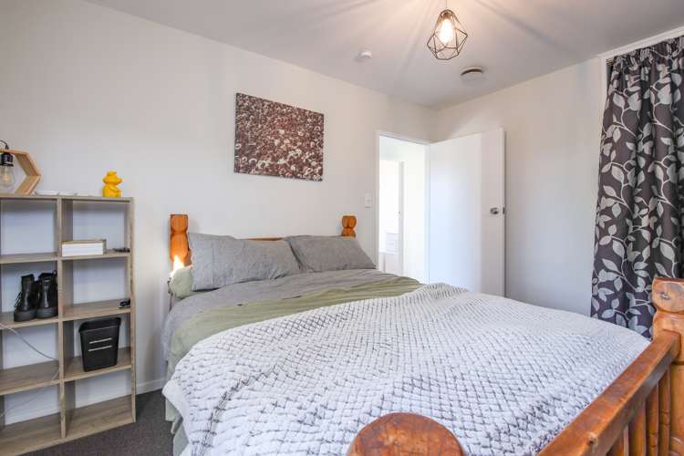 27 Seafield Place South New Brighton_10