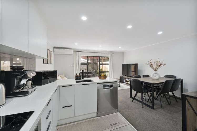 11/17 Harbour View Road Te Atatu Peninsula_24