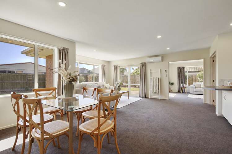 51 Showgate Avenue Sockburn_12