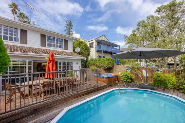 39 Squirrel Lane Browns Bay_16