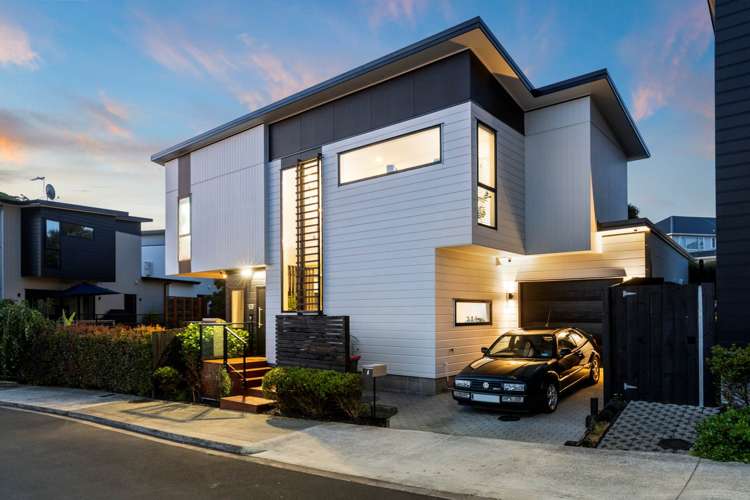 6 Reg Pearce Way Glen Innes_1