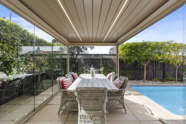 137 Mountain Road Mangere Bridge_28