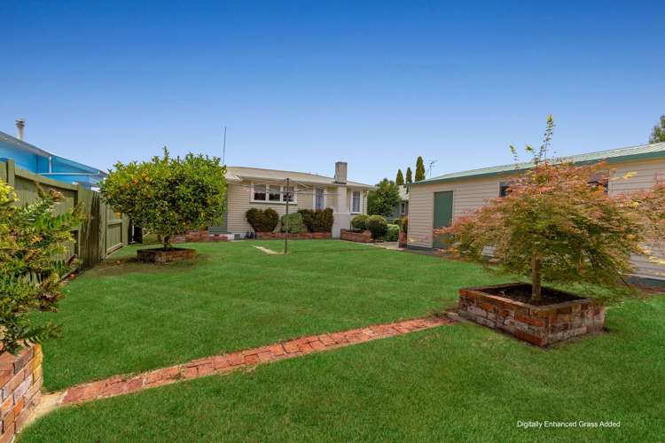 10 Humphrey Street Marton_24