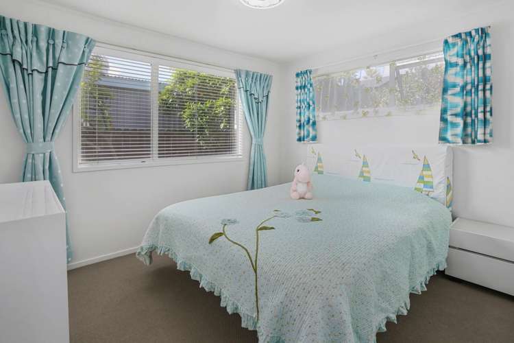 2/3 Edwin Freeman Place Ranui_6