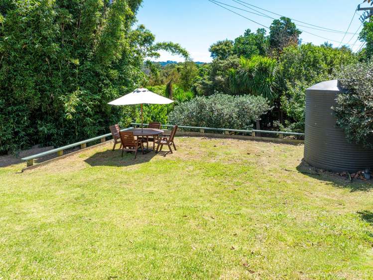 24 Alison Road Surfdale_11