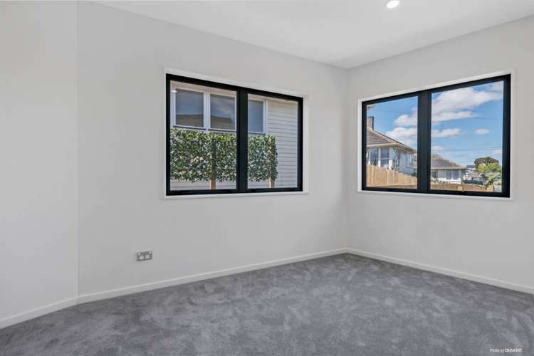 18 Plumley Crescent Mangere_16