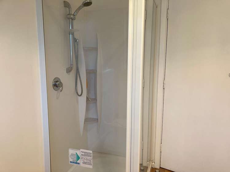 2/82 Grahams Road Burnside_4