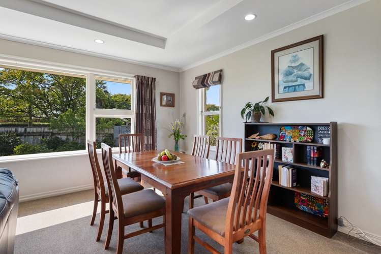 12 Riley Crescent Redwoodtown_17