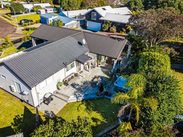 8 Conqueror Rise Pauanui_17