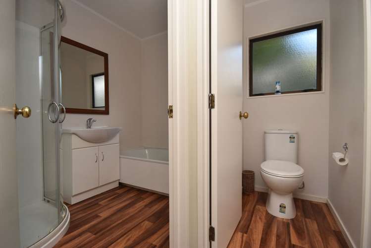 4 Glen Close Glen Eden_9