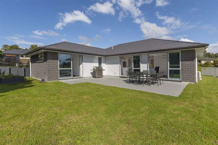 6 Gane Place Omokoroa_1