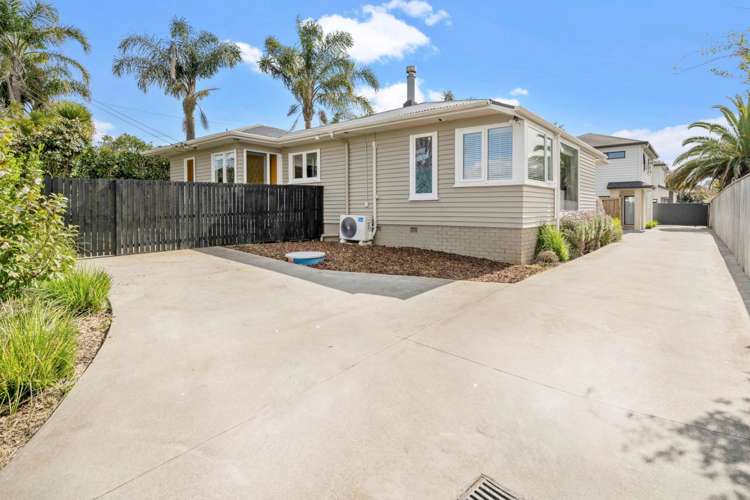 20a Cleland Crescent Blockhouse Bay_16