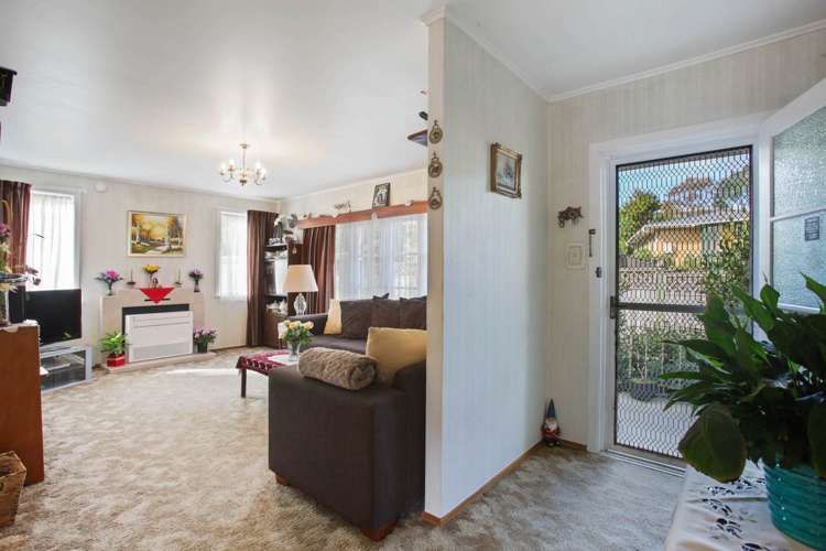 70 Lake Road Northcote_14