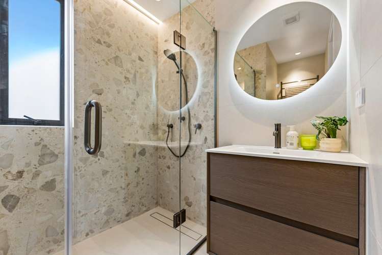 21A Tonkin Drive Sunnynook_11