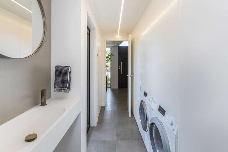 54 Straven Road Fendalton_17