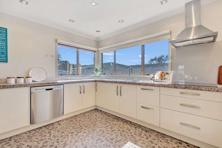 13A Beach Street_3