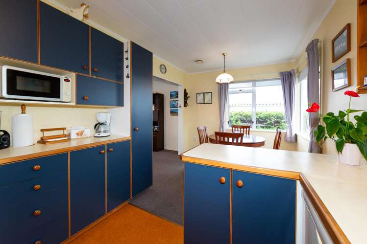 14 Liverpool Crescent Tamatea_15