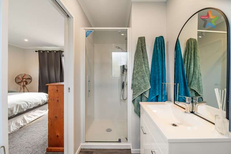 9 Turksma Lane Kaitoke_12