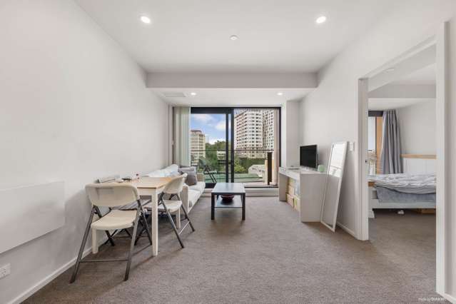 Urgent Sale! Modern Living by Britomart