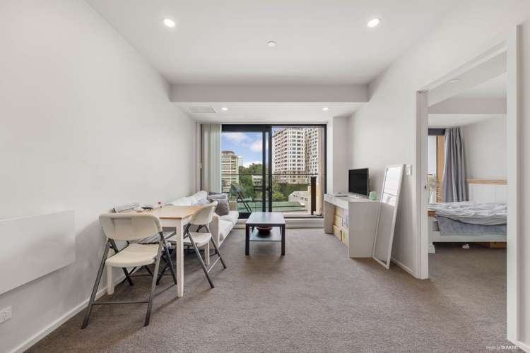 907/70 Anzac Avenue City Centre_0