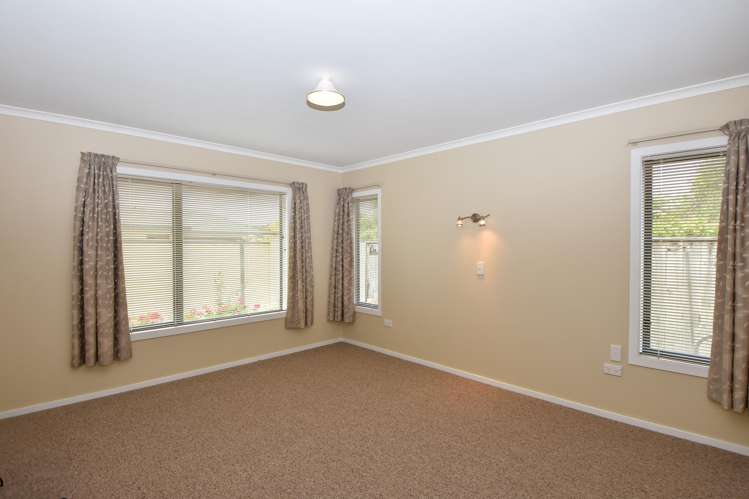 13 Seddon Street Carterton_11