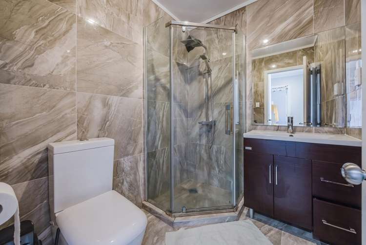 34 Seddon Avenue Papatoetoe_12