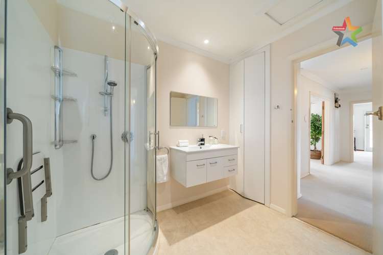 6 Foster Street Taita_8