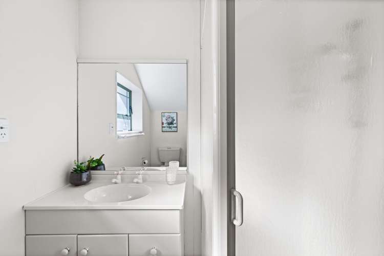 90 Church Road Taradale_18