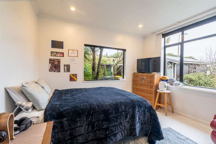 90 Thames Street Avenal_10