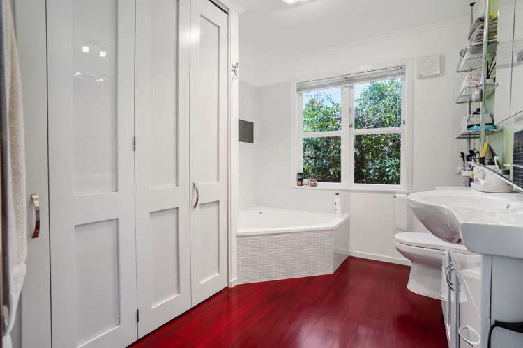 293 Don Buck Road Massey_16